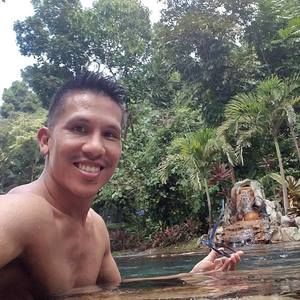 Meet your Posher, Stephen